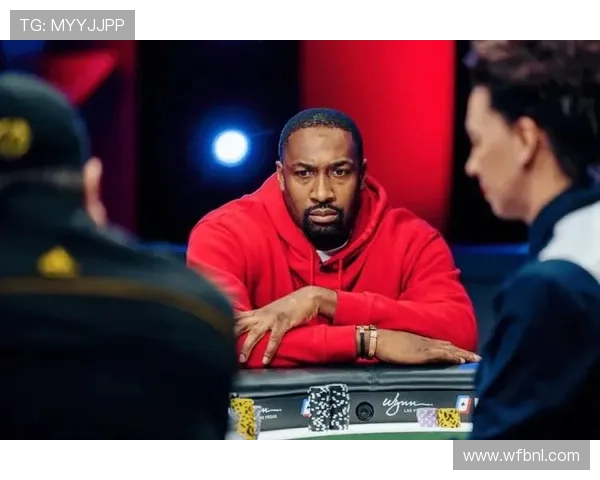 阿里纳斯幽默回应FBI调查事件 称自己今日享用告密者早餐